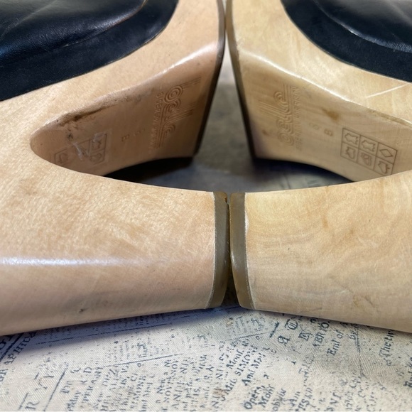 Belle by Sigerson Morrison , Black Leather Wood Clog Heels - Picture 10 of 14